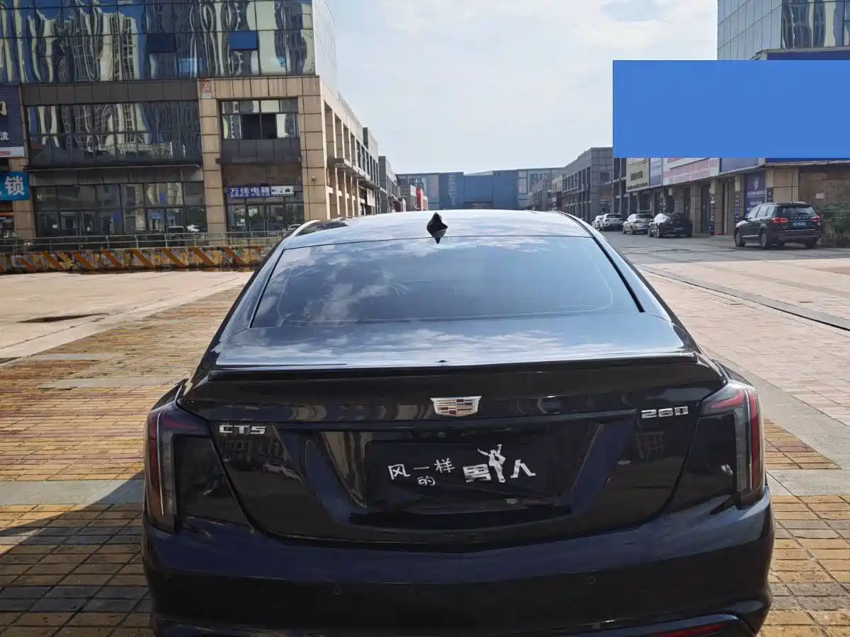 Фото 8 - Cadillac CT5