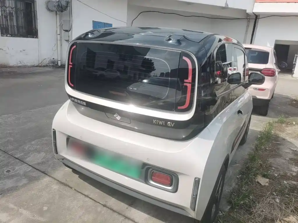 Baojun KiWi EV 2021 2021 Artist NMC