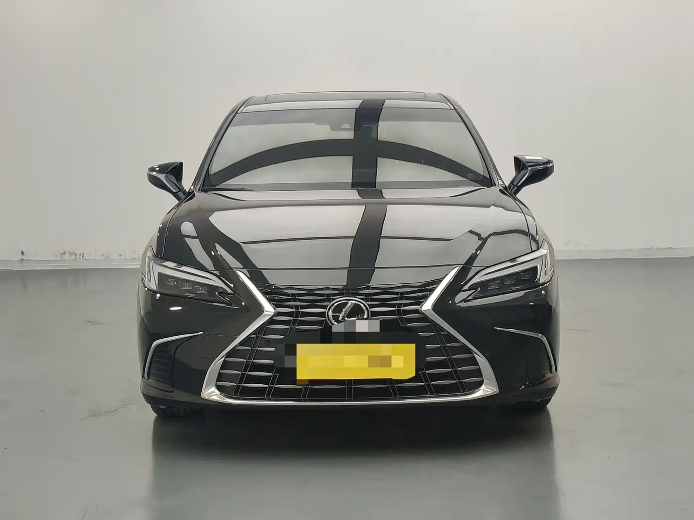 Lexus ES 2025 2025 200 Ultimate Edition