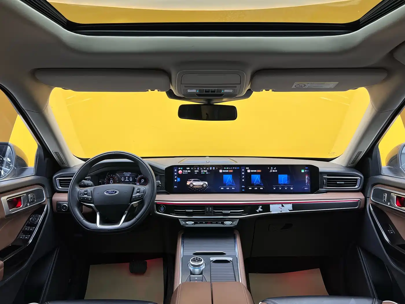 FORD EXPLORER