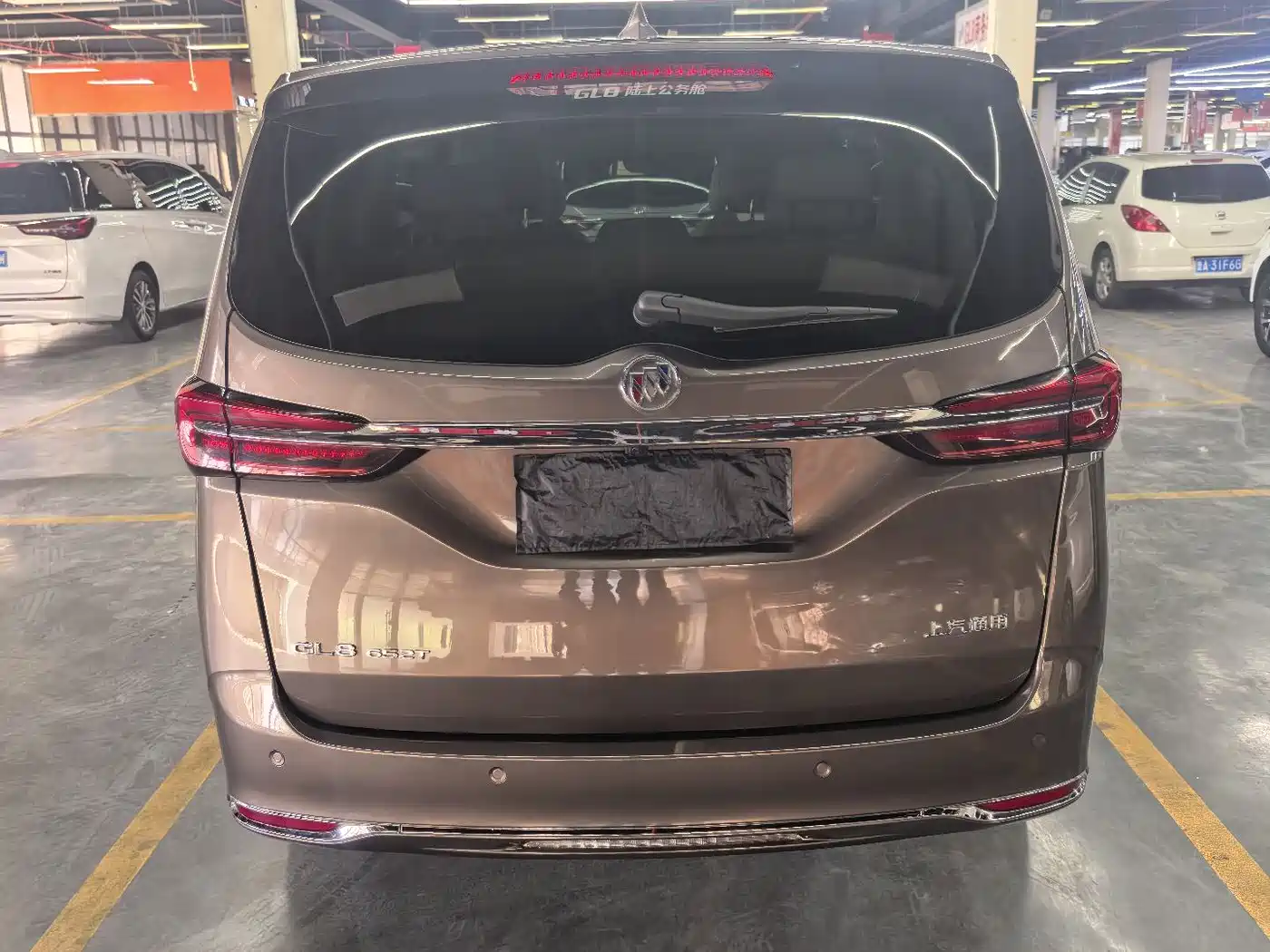 Buick GL8 2021 Land Business Class 652T Luxury фото 6