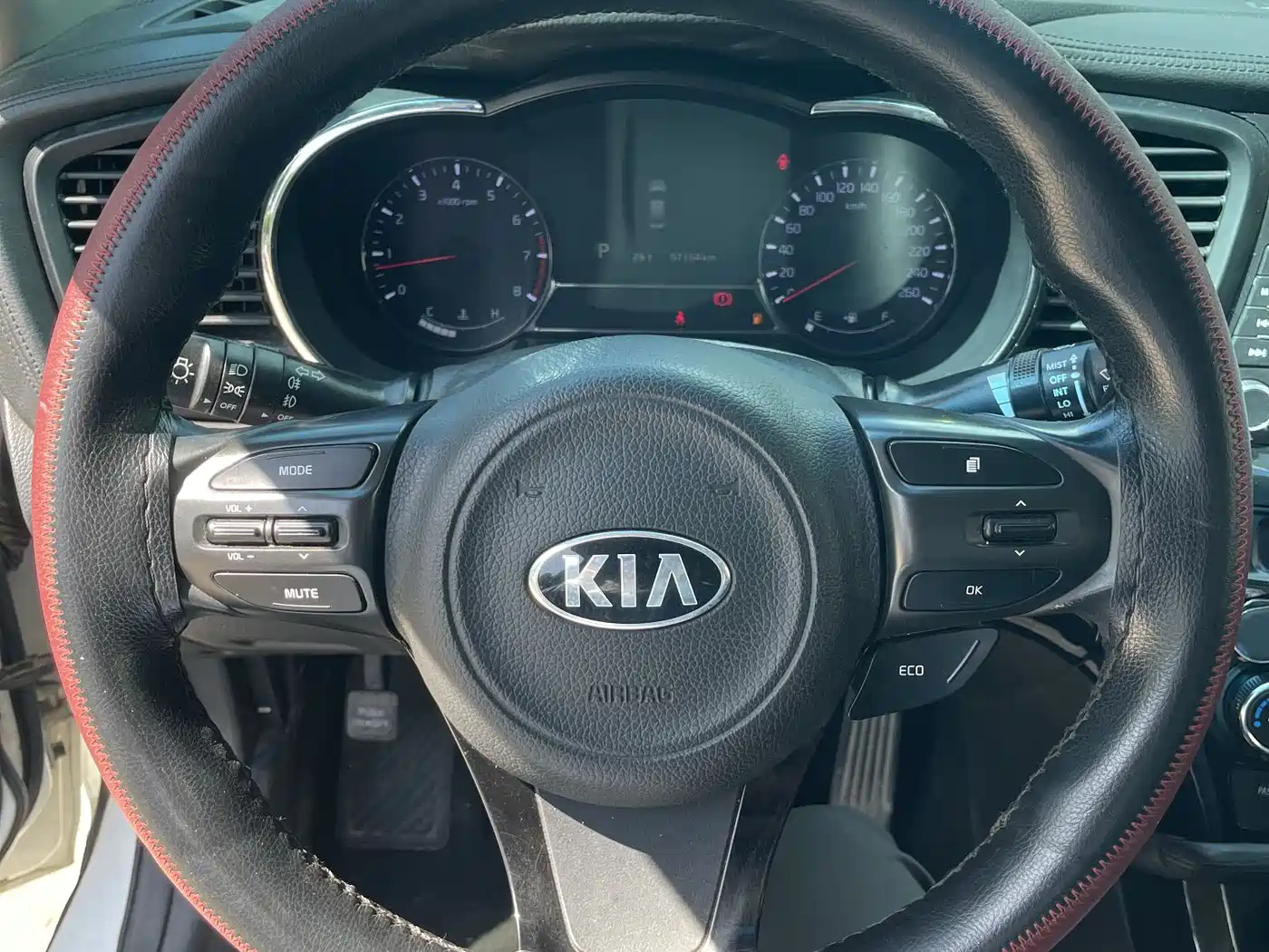 Kia K5 2014 2.0L Automatic LUXURY фото 9