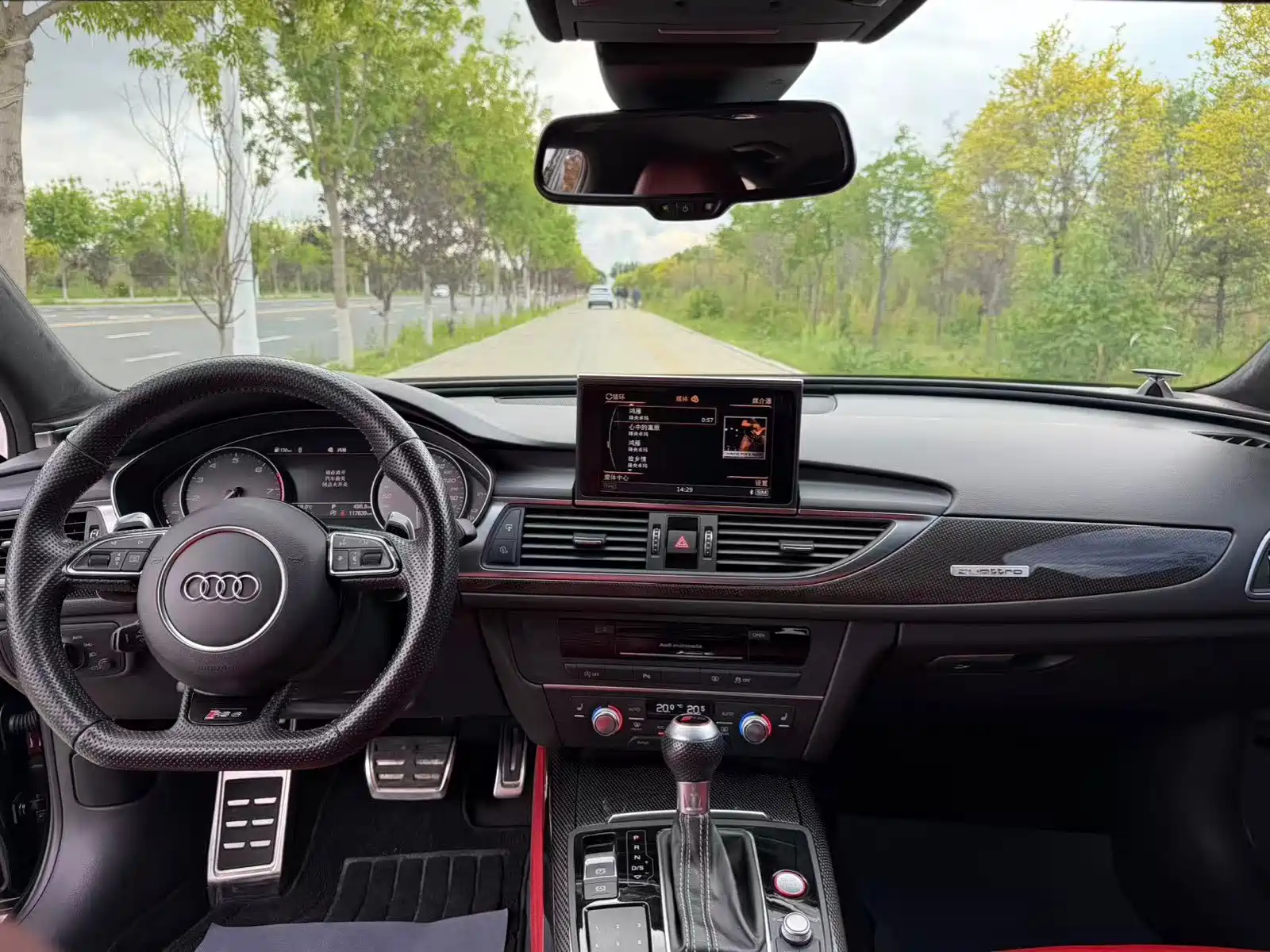 Фото 11 - Audi S6