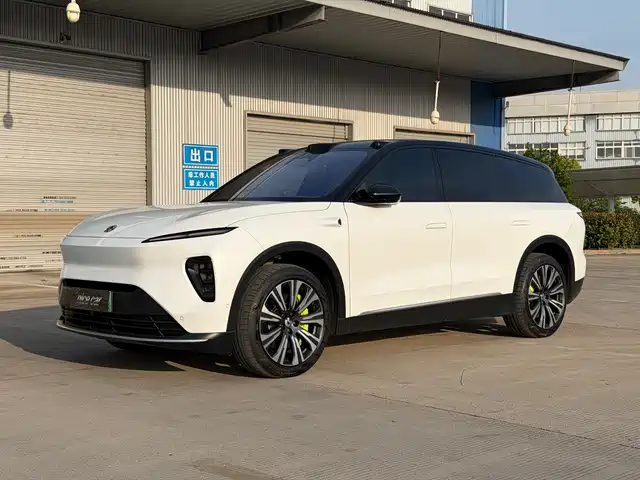 NIO ES8 2023 75kWh