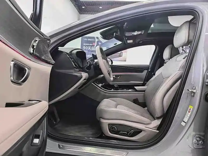 2025 BYD Han