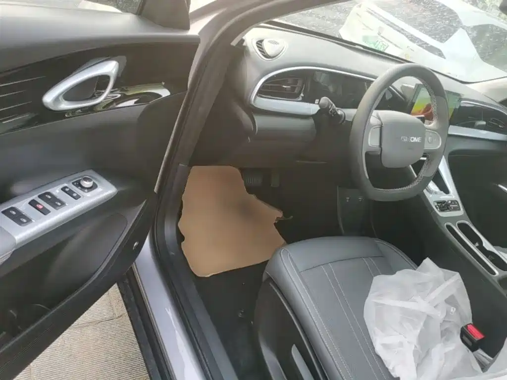 Geely Galaxy Starry Wish 2026 Edition 310km Youth Version фото 16