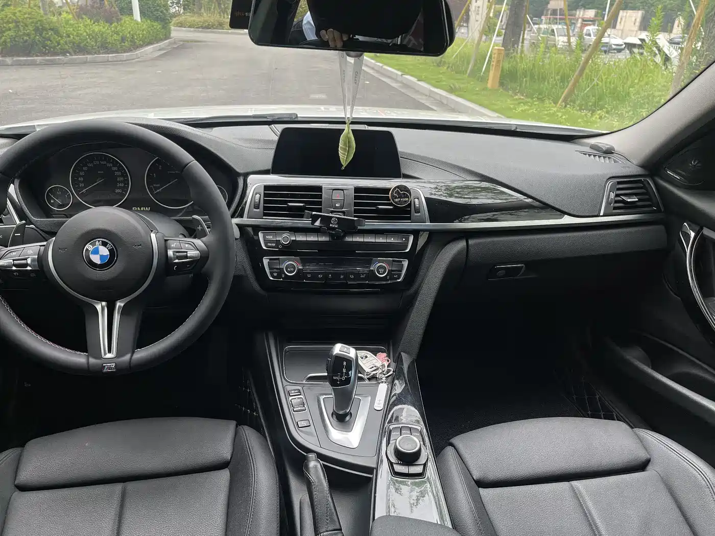 BMW 3 Series 2018 320Li Fashion Style фото 7