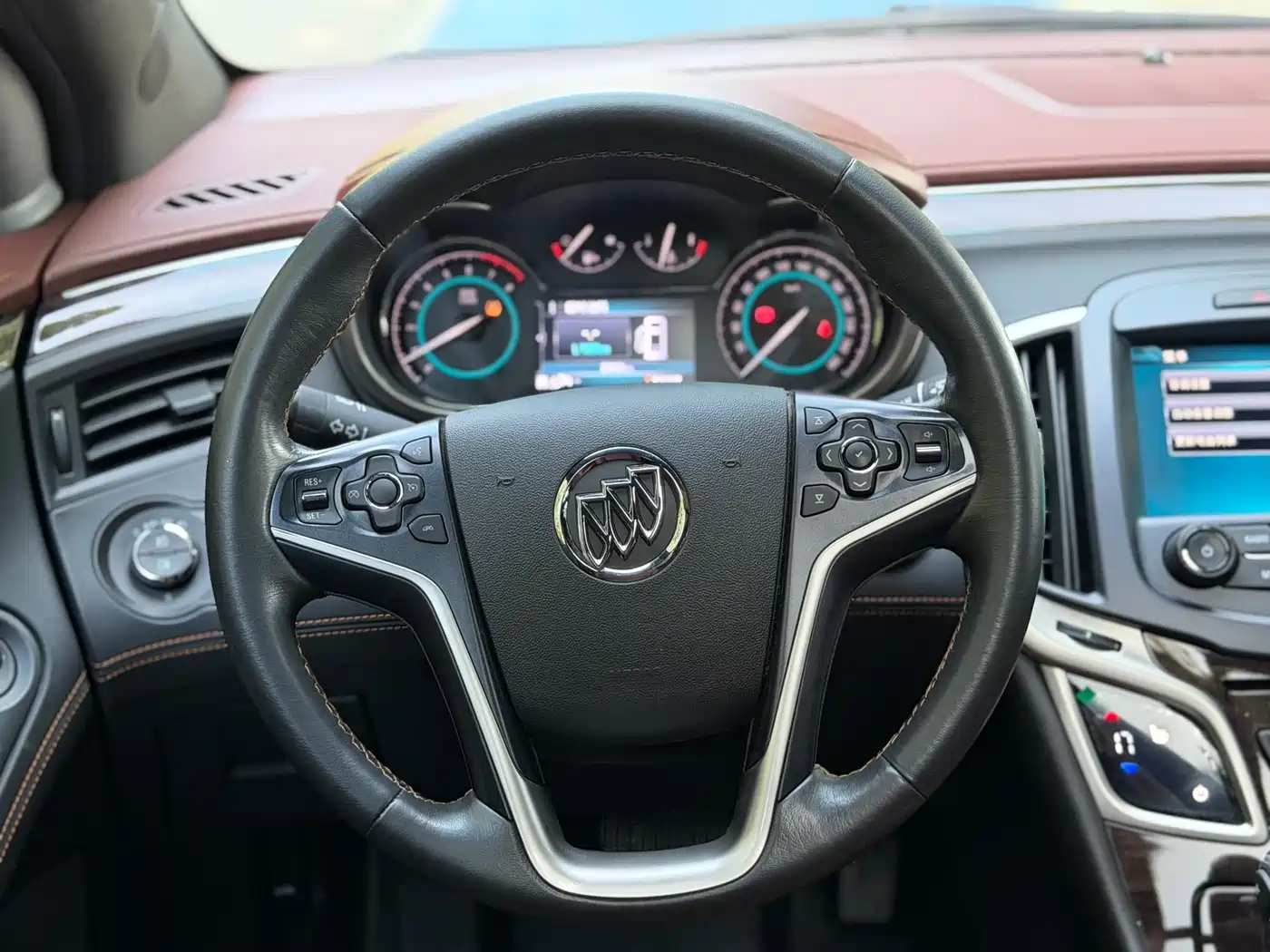 Buick LaCrosse 2013 2.4L SIDI Elite Comfort фото 13