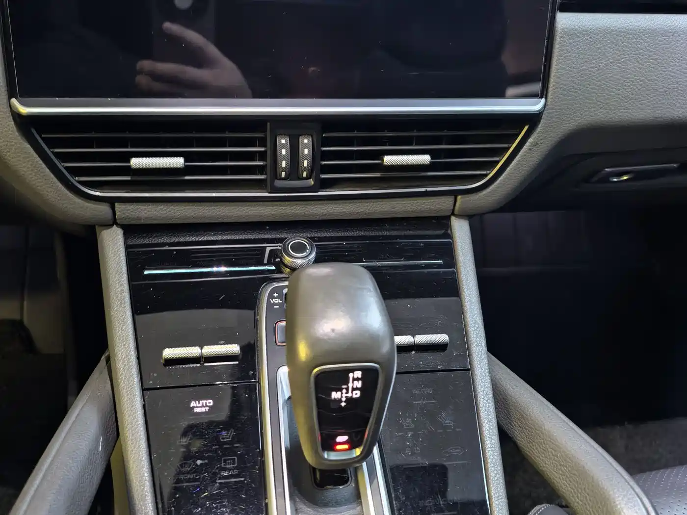 Porsche Cayenne 2018 Cayenne 3.0T фото 14
