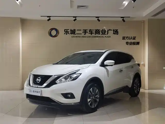 NISSAN LOULAN