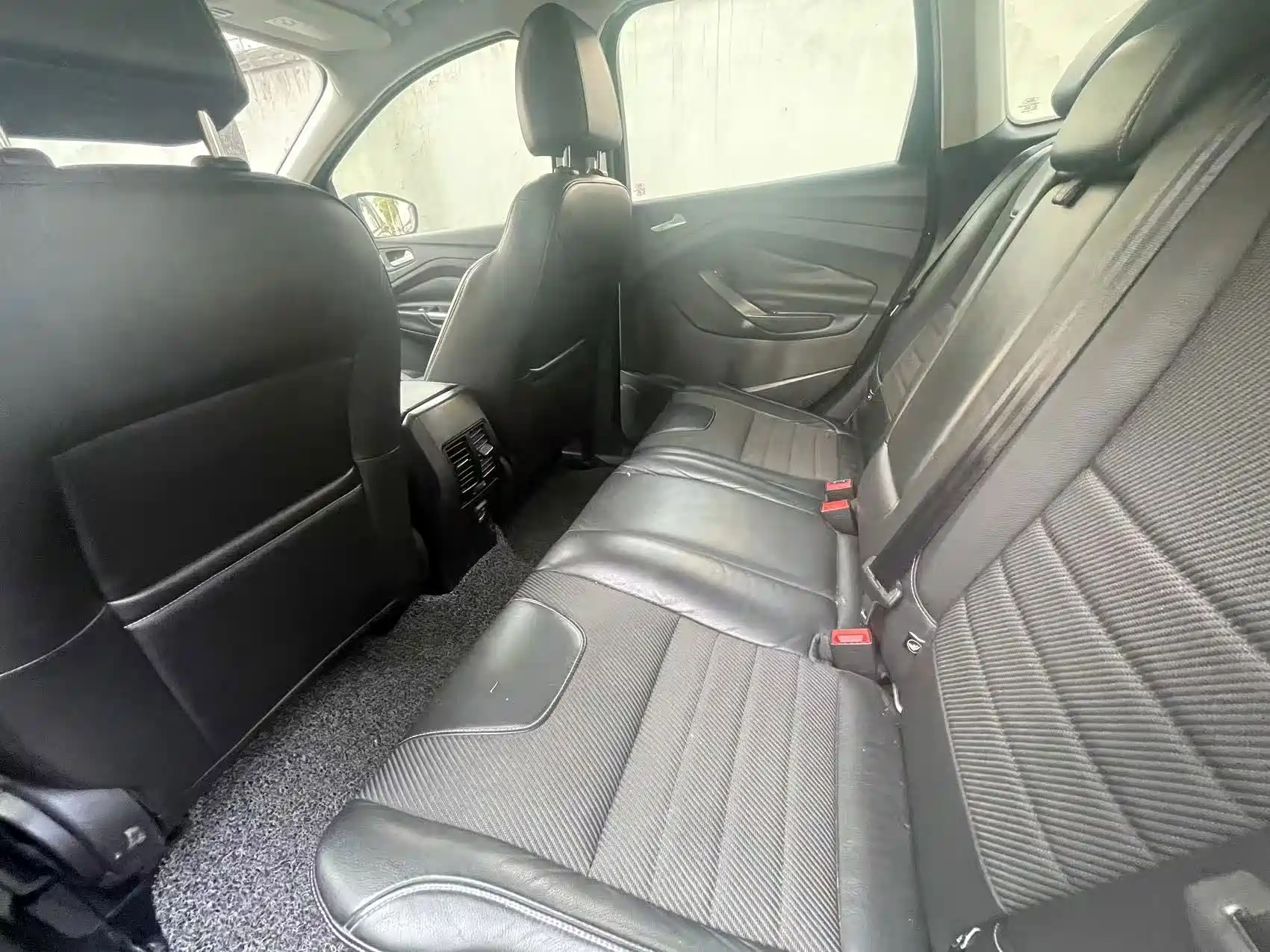 Photo 20 - Ford Kuga