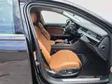 Фото 22 - Audi A8
