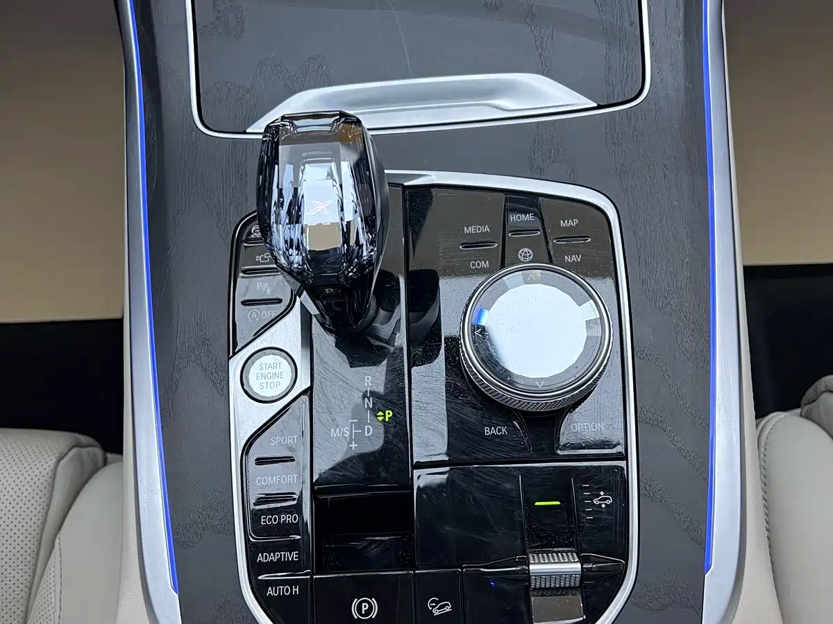 BMW X7 2021 xDrive40i Premium M Sport Package фото 31