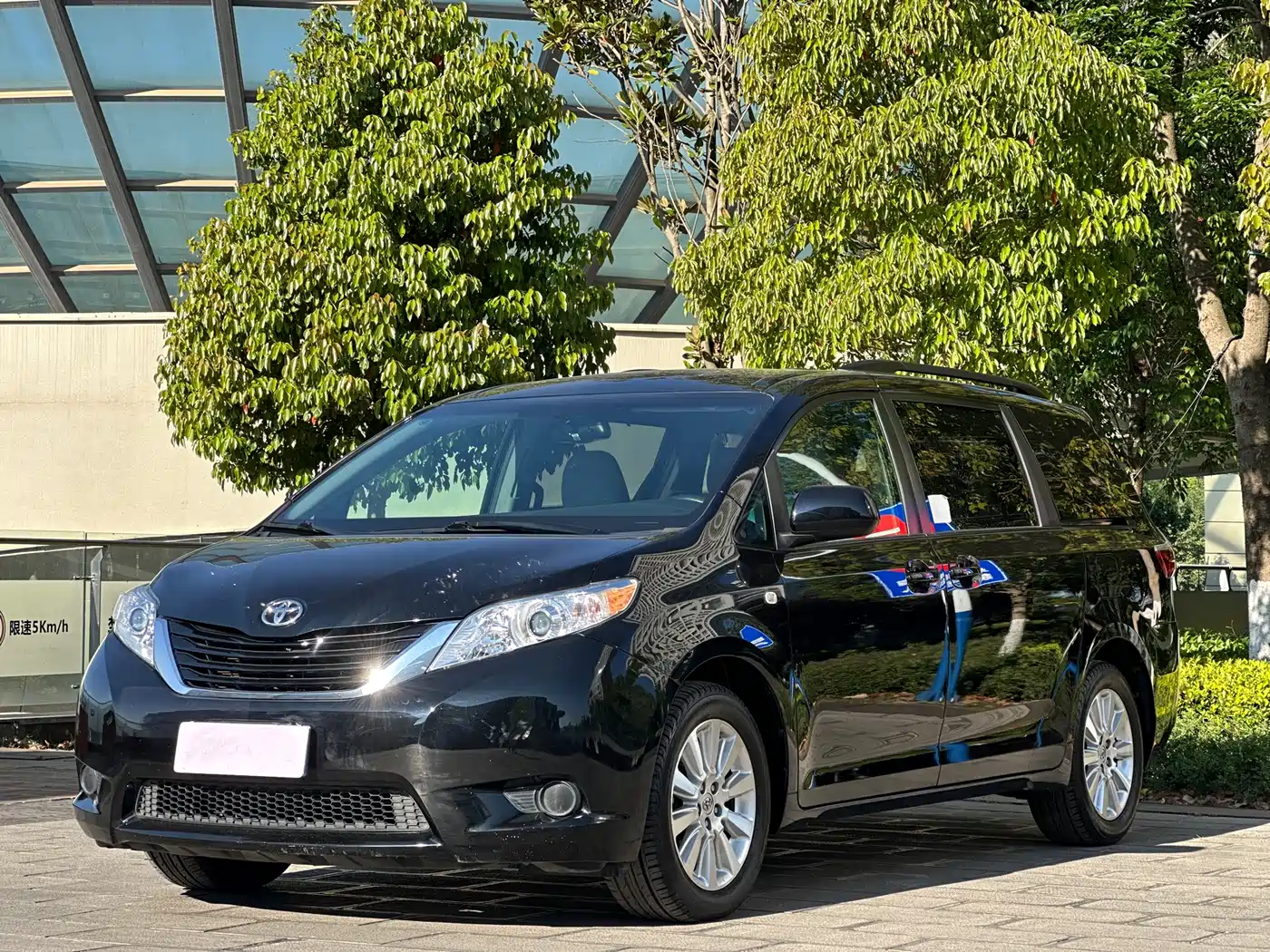 Toyota Sienna 2015 3.5L 4WD L
