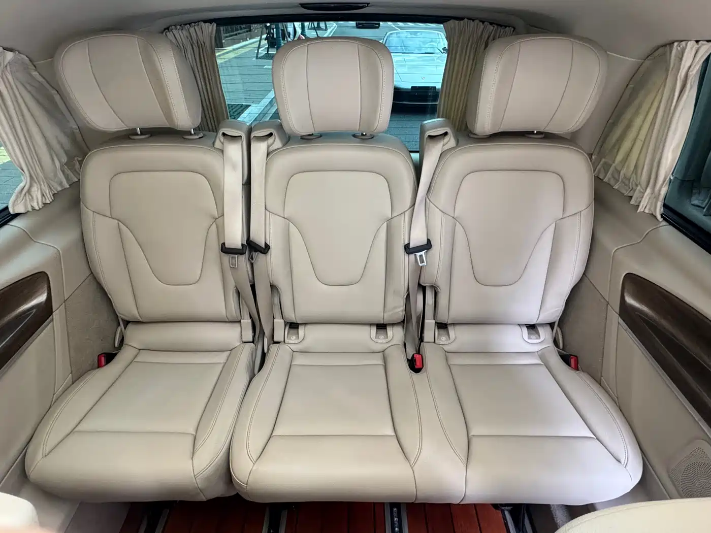 Mercedes-Benz V-Class 2020 V 260 Luxury Edition фото 21