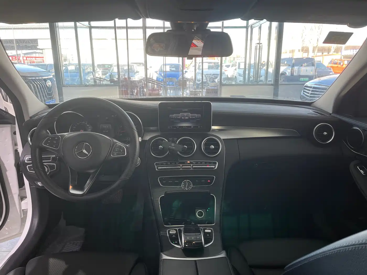 Mercedes-Benz C-Class 2017 C 200 L Sport фото 6