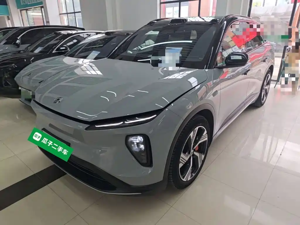 Фото 2 - NIO ES6