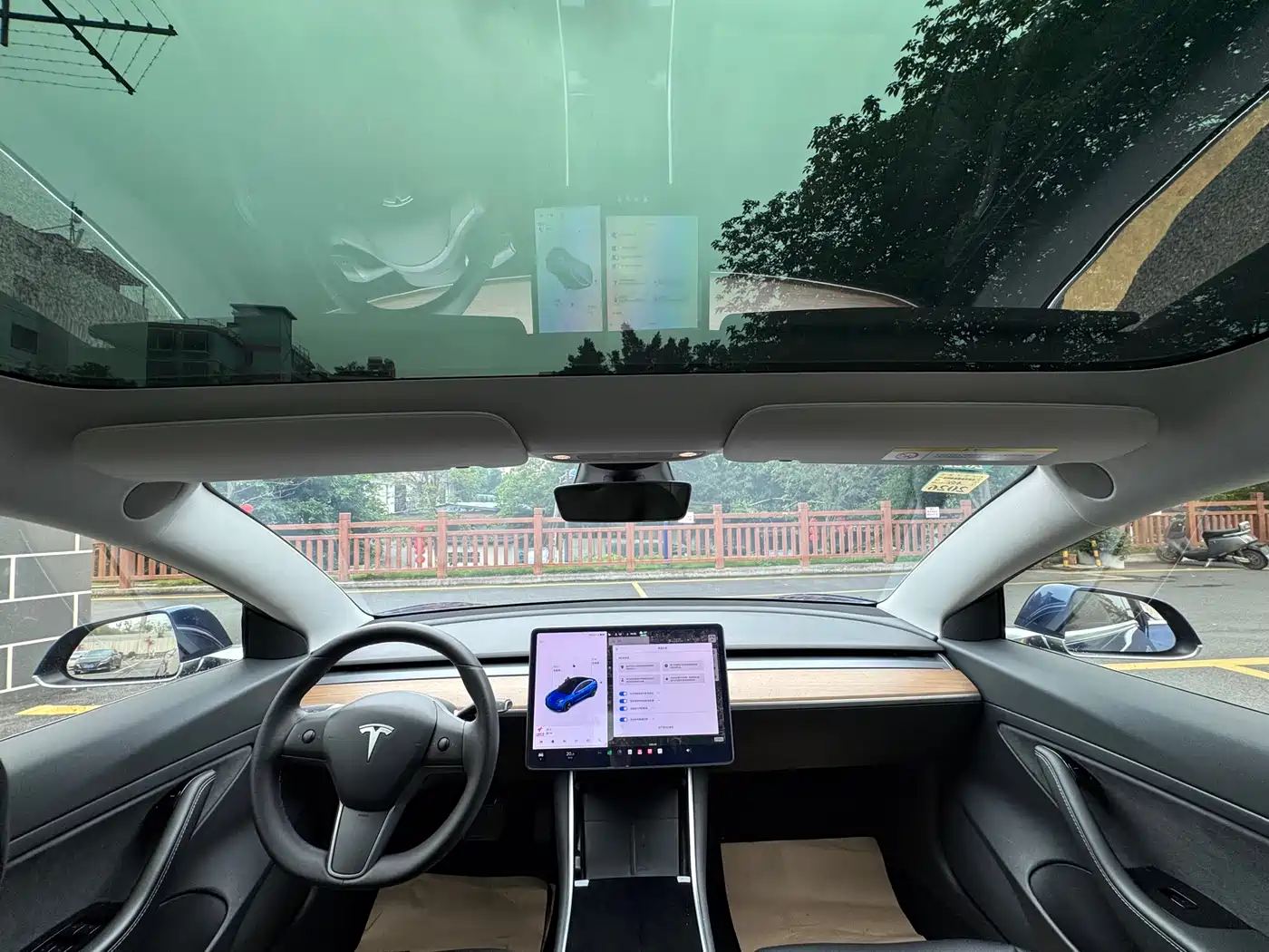Tesla Model 3 2020 2020 Standard Range Rear-Wheel Drive Upgrade