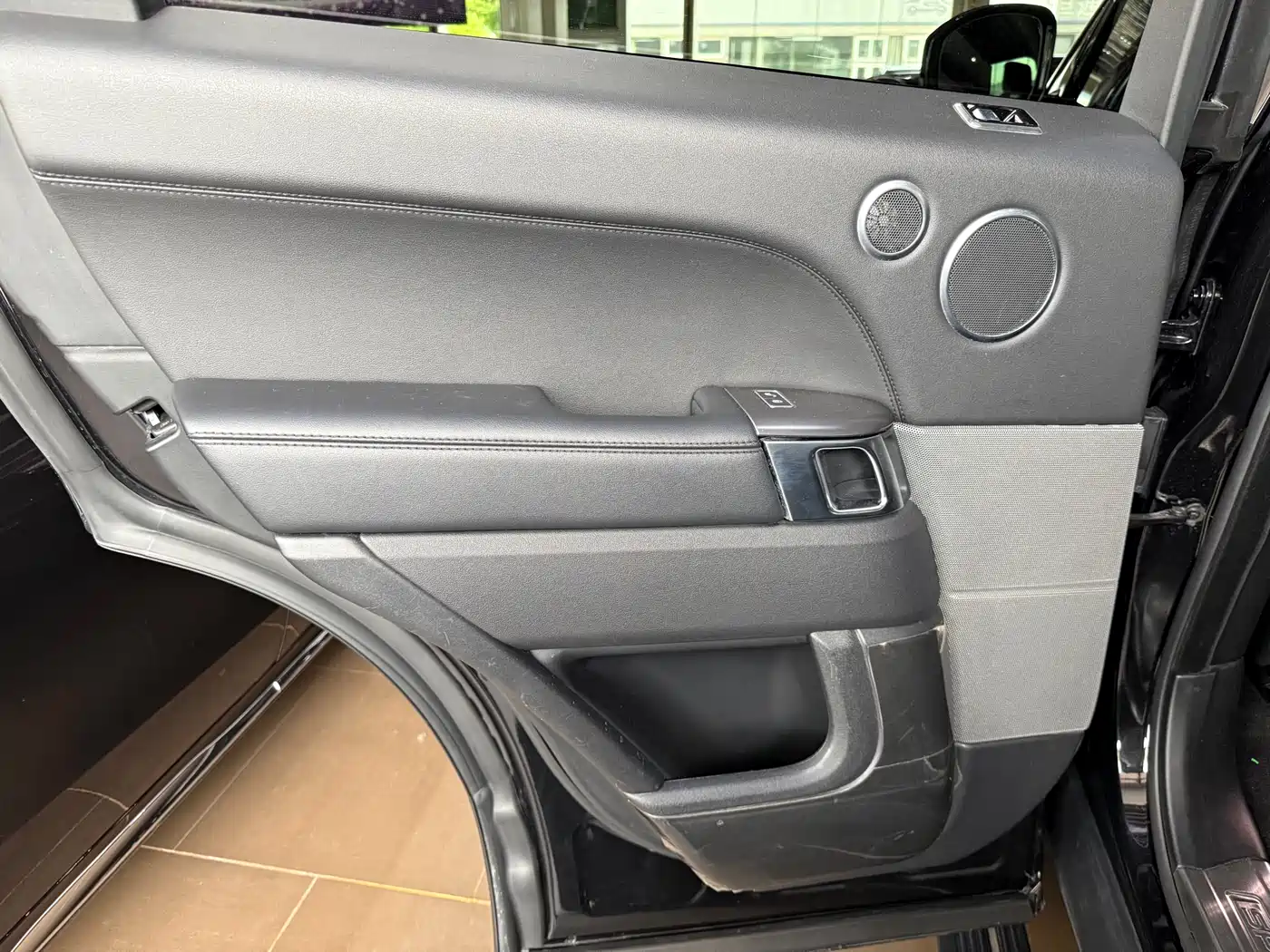 Land Rover Range Rover Sport 2019 3.0 SC V6 Special Edition фото 9