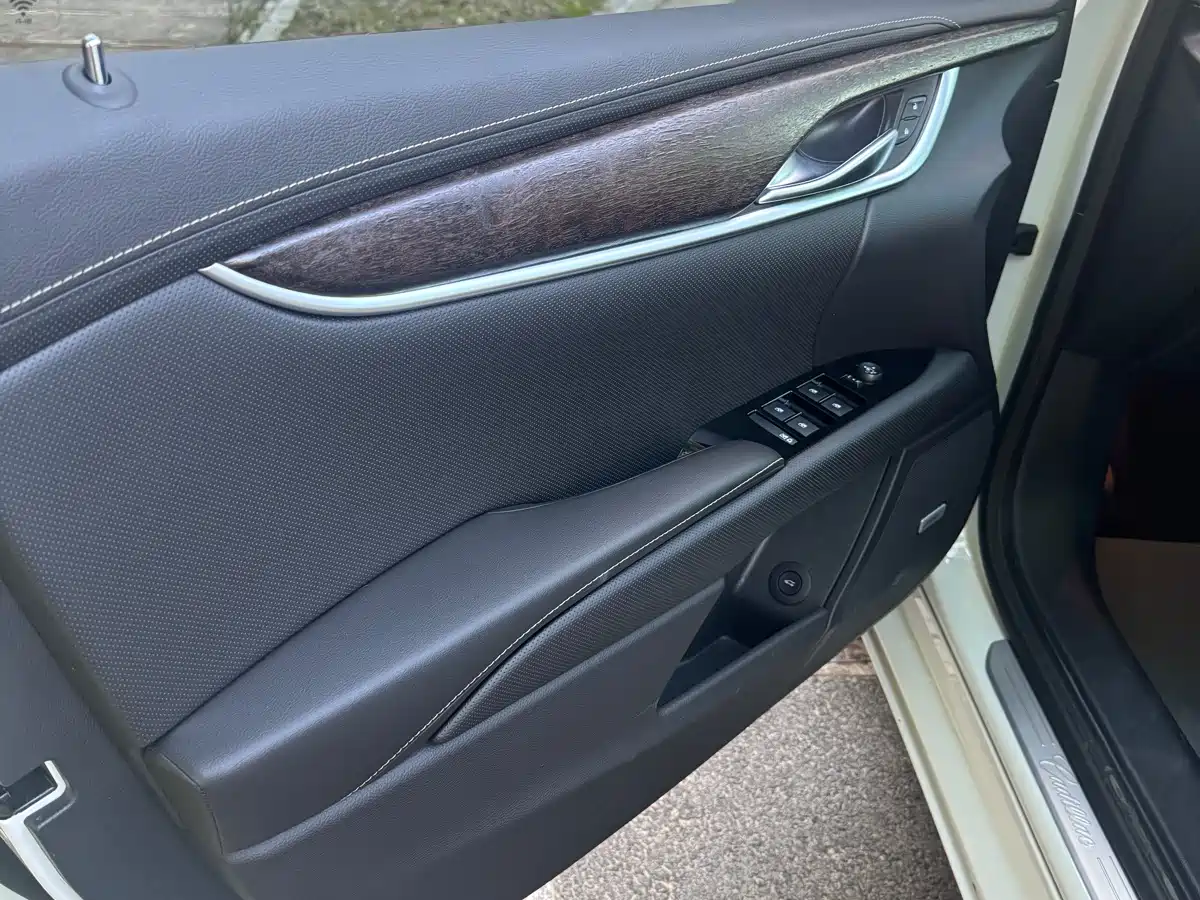 Cadillac XTS 2018 28T Elite фото 5