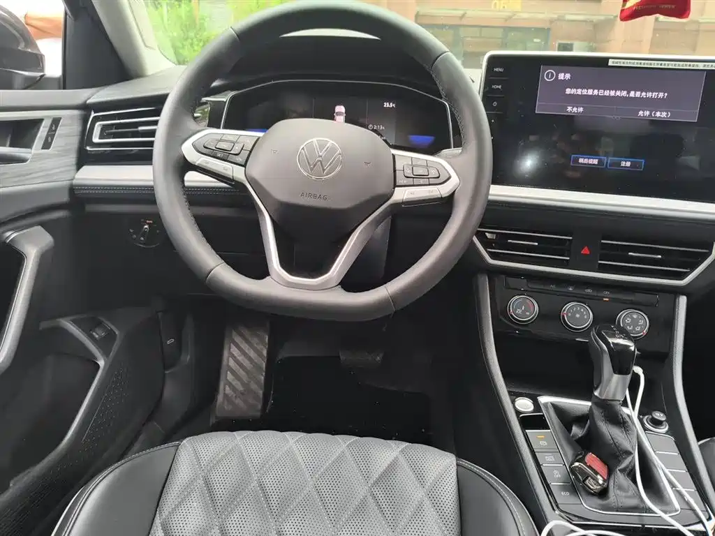 Volkswagen Sagitar 2025 300TSI DSG Surpass Edition фото 3