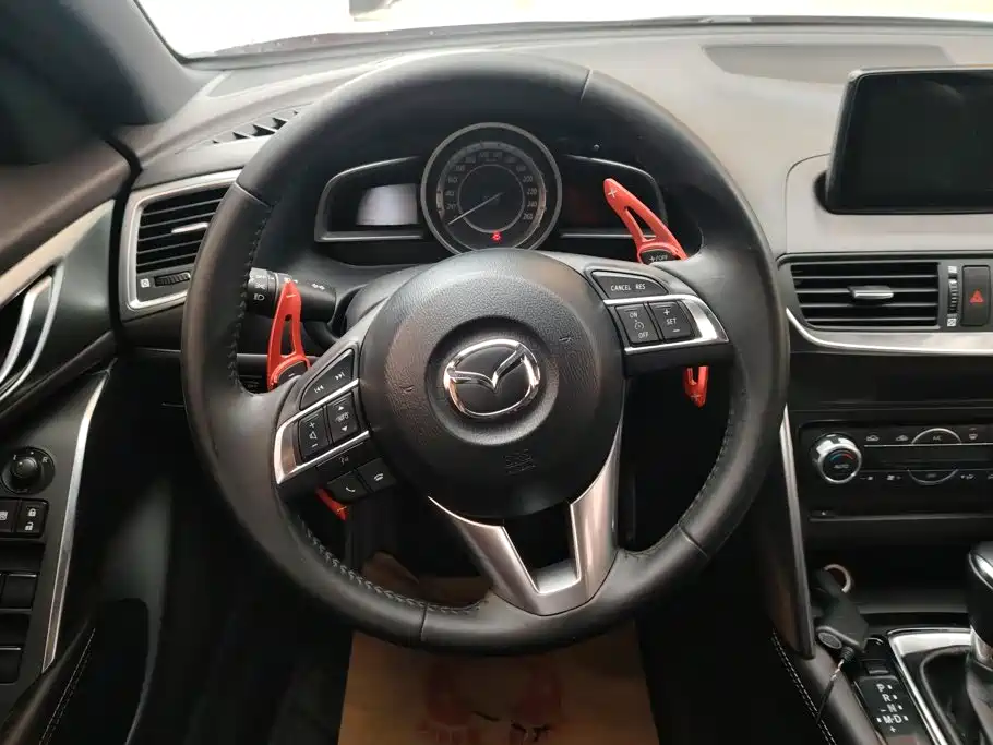 Mazda CX-4 2016 2016 2.5L AWD Sky Passion Edition