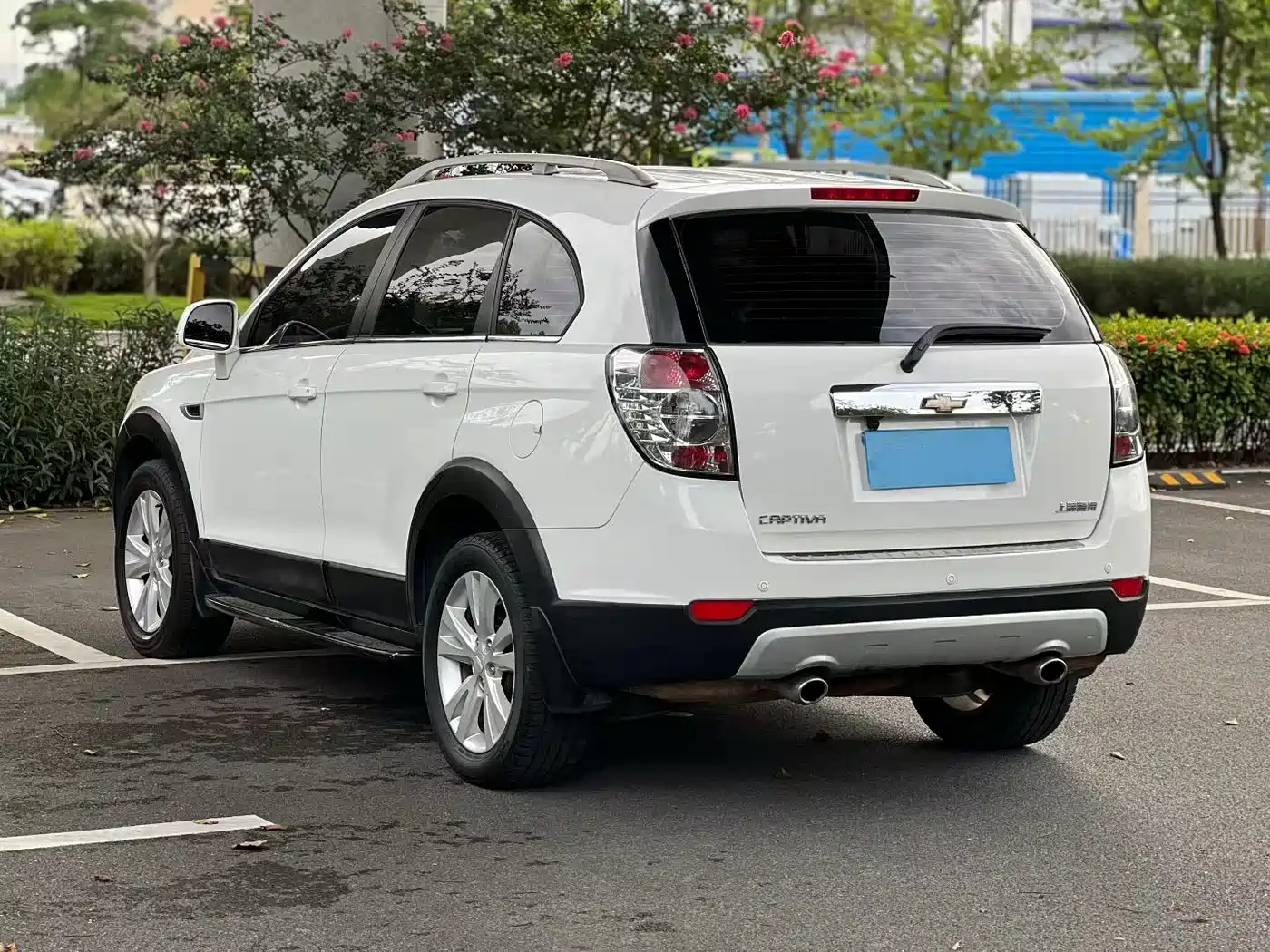Chevrolet Captiva 2013 2014 2.4L 4WD Flagship 7-seater