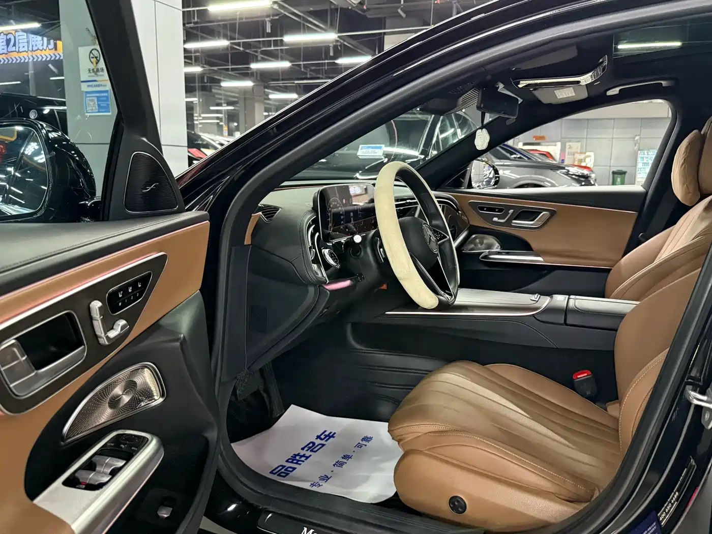 Mercedes-Benz E-Class 2024 Model E 300 L Luxury фото 7
