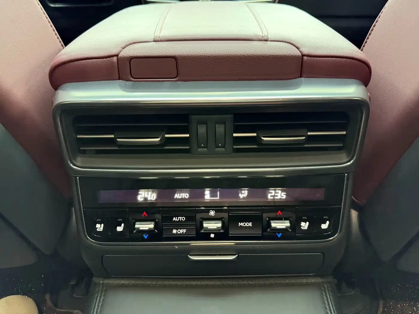 Lexus LX 2025 2025 700h Boundary Edition