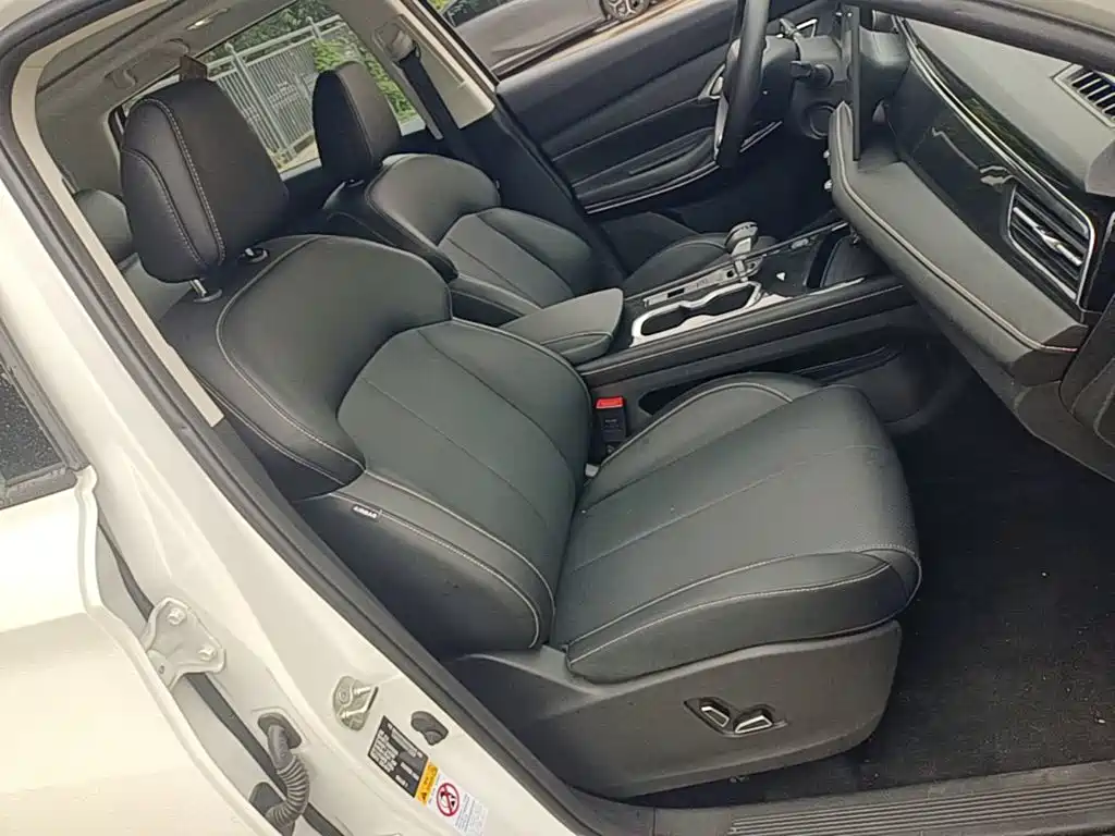 Changan CS75 2025 2025 PRO 1.5T Premium 7-Seater