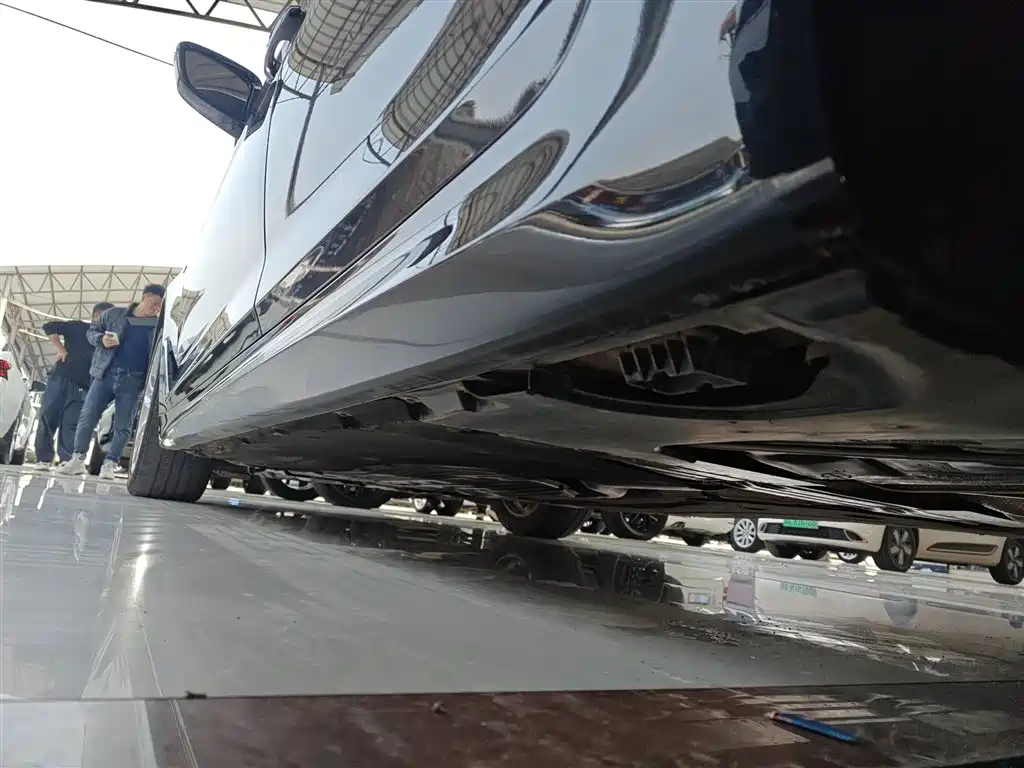 BMW 5 Series 2020 525Li M Sport Package фото 21