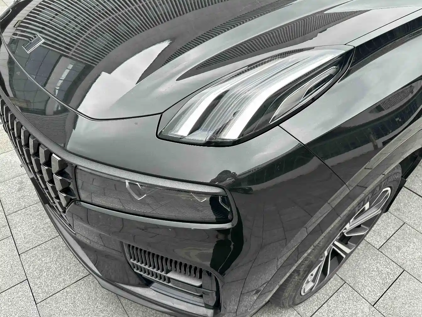 Lynk & Co 09 EM-P 2023 2.0TD EM-P Voyage PM 7-Seater фото 2