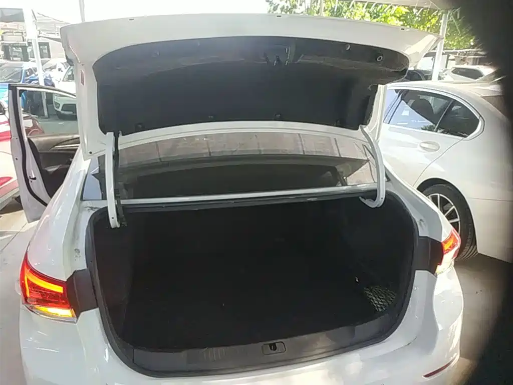 Buick Excelle 2021 Facelift Exemplar 1.5L Auto Elite фото 19
