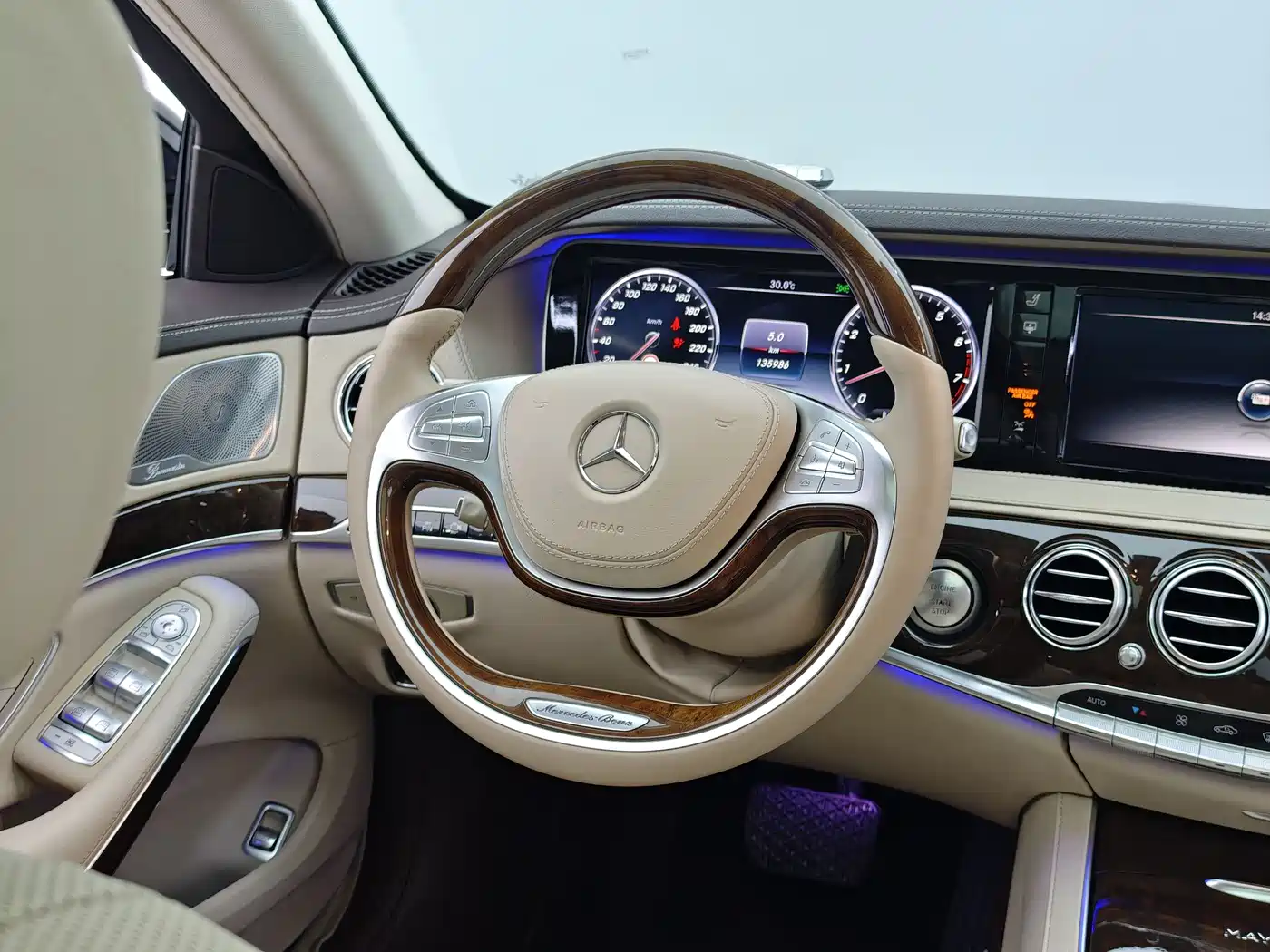 Mercedes-Benz Maybach S-Class 2015 S 400 4MATIC фото 11