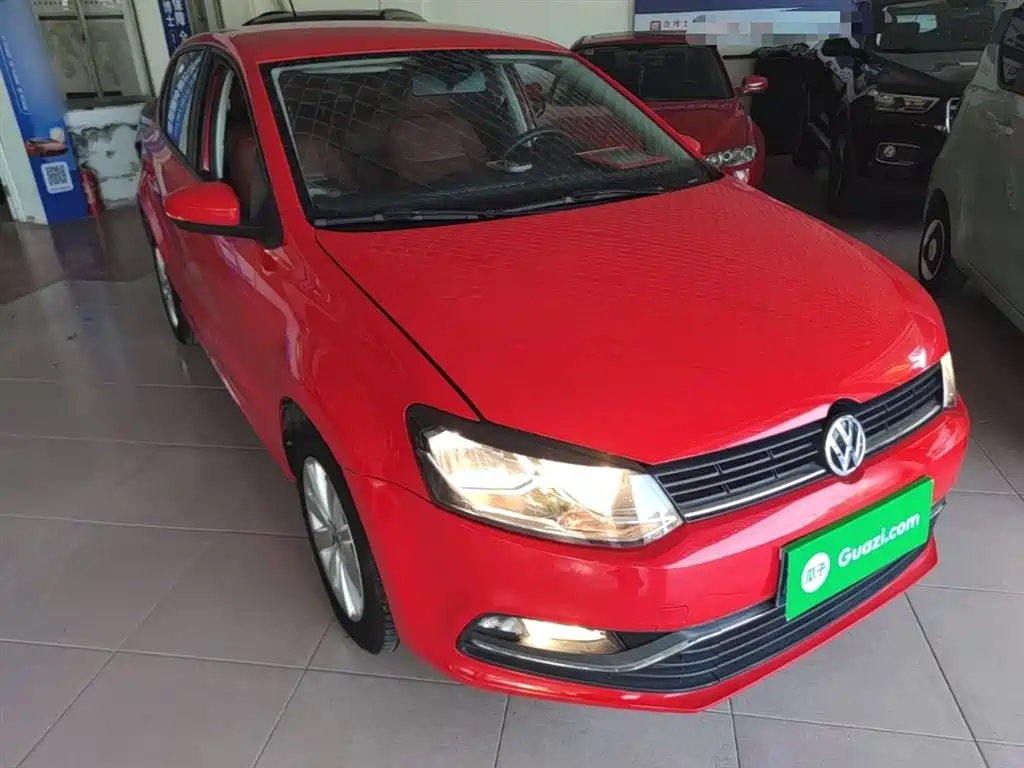 Volkswagen Polo 2014 1.6L Automatic Comfort Edition фото 4