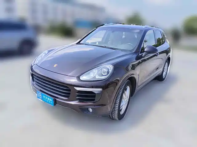 Porsche Cayenne 2016 Cayenne Platinum Edition 3.0T — фото 1