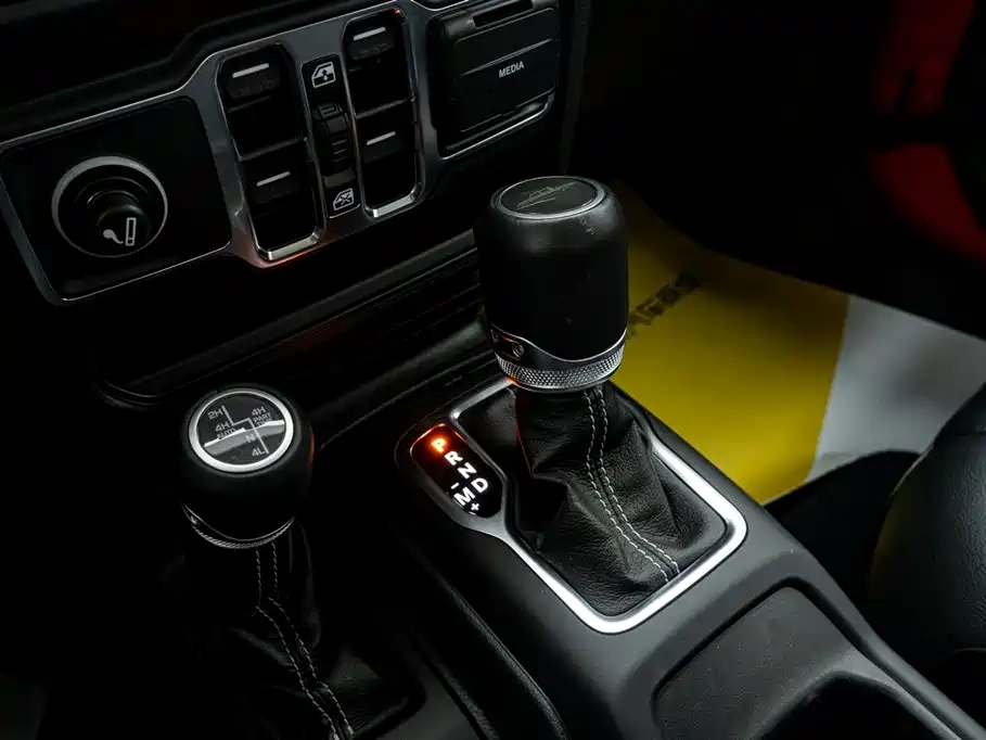 Jeep Gladiator 2023 2022 3.6L Pioneer Edition