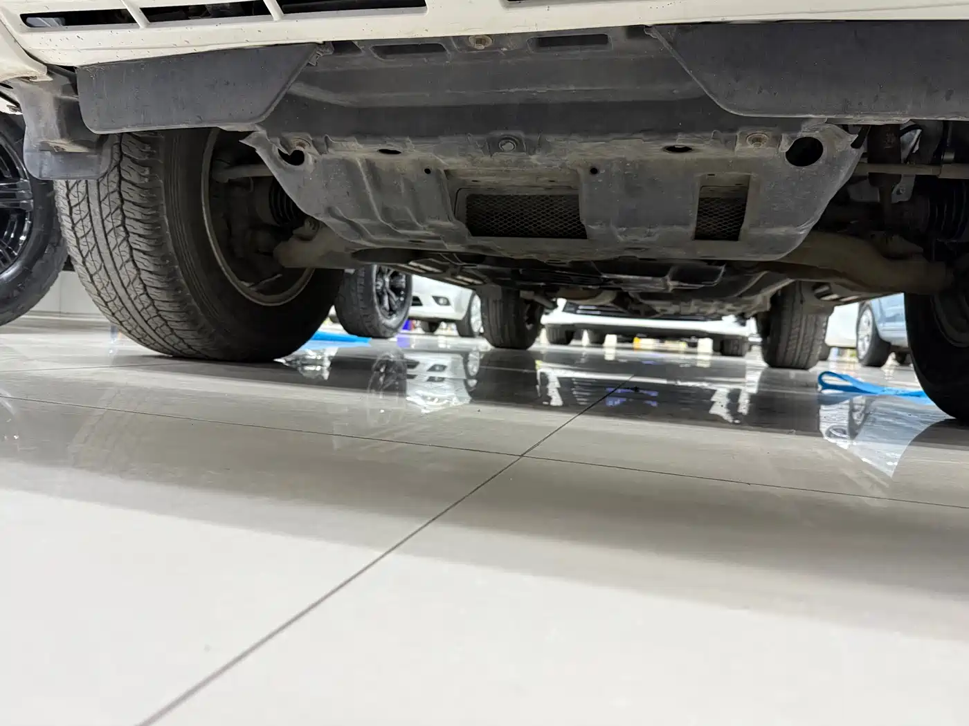 Toyota Prado (Import) 2010 2.7L Automatic Standard фото 11