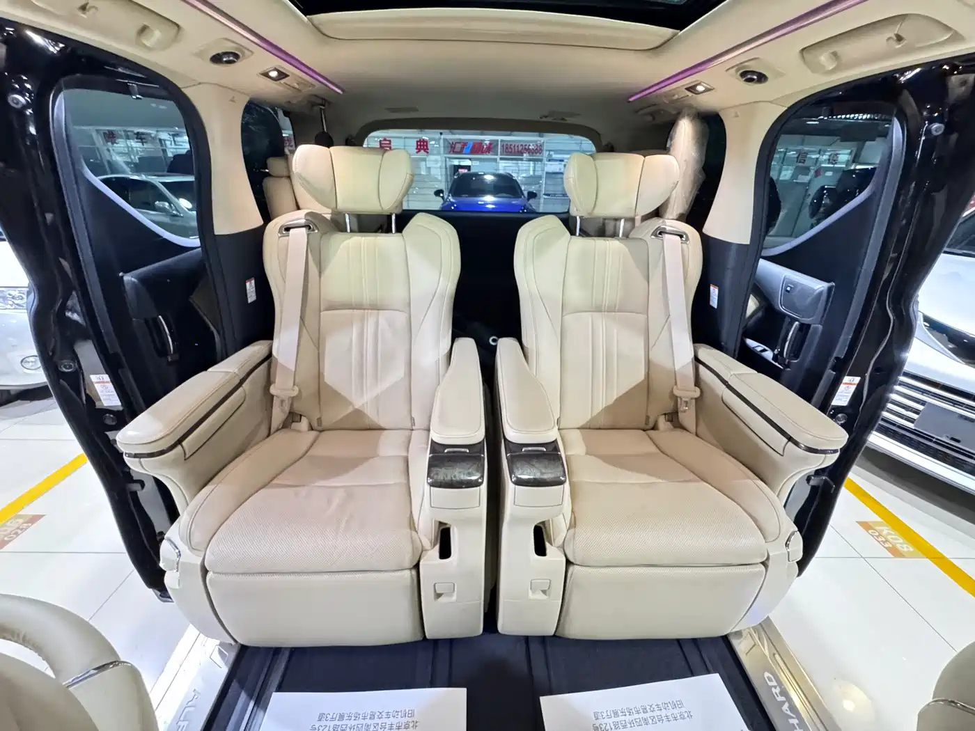 Toyota Alphard 2018 Facelift 3.5L Premium Edition фото 8