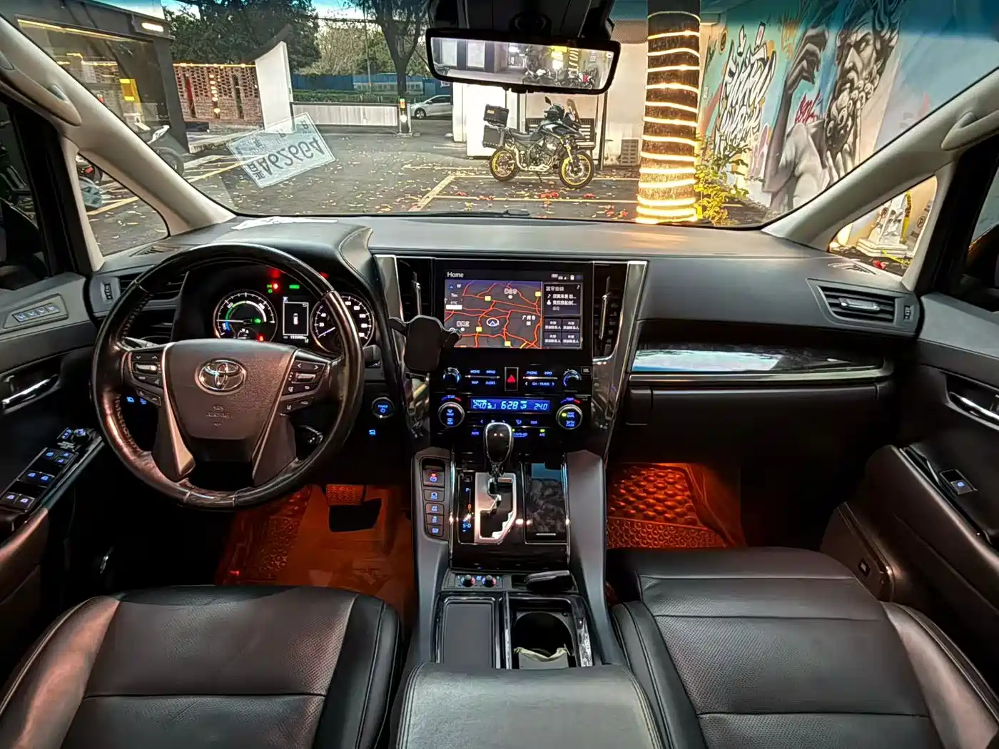 Toyota Vellfire 2020 Twin Engine 2.5L HV Luxury Edition фото 10
