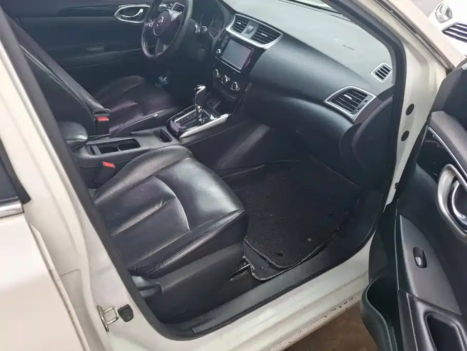 Фото 8 - Nissan Sylphy