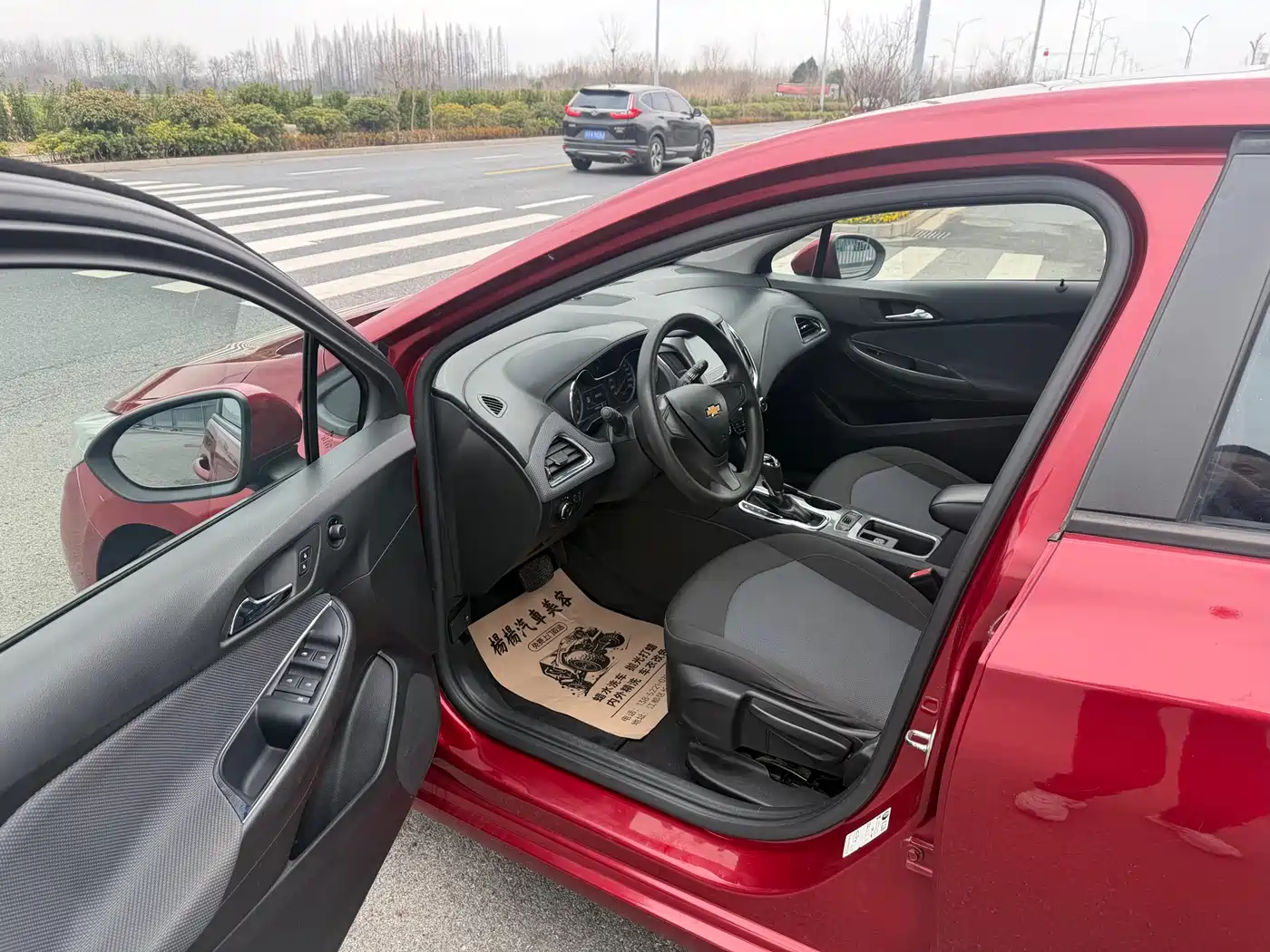 Chevrolet Cruze 2017 1.5L Automatic Pioneer Sunroof фото 7