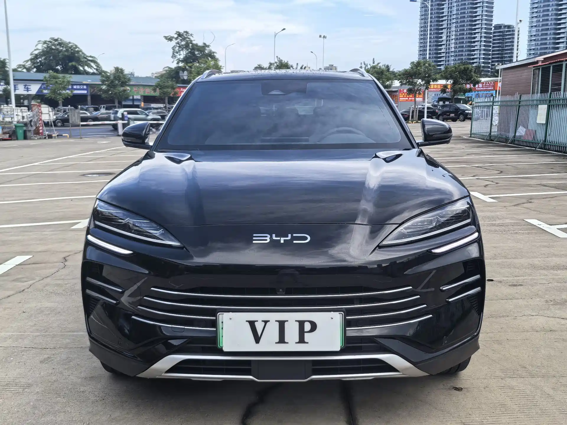 Photo 3 - BYD Song PLUS PHEV