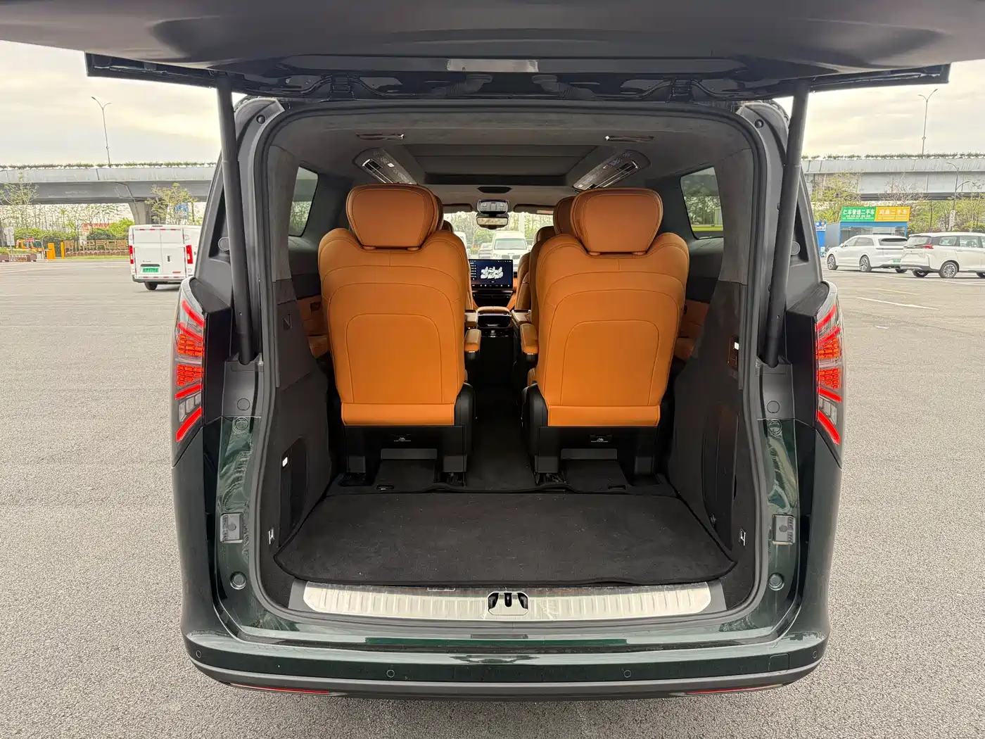 GEELY GALAXY WING TRUE L380