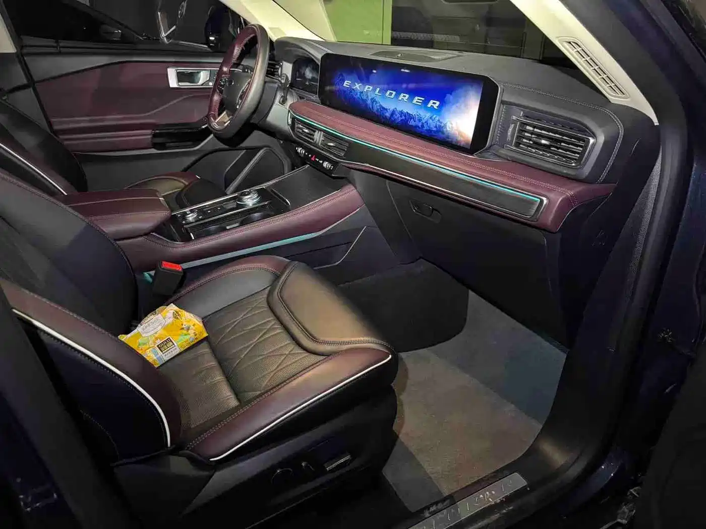 Ford Explorer 2024 2023 EcoBoost 285 AWD Titanium Edition 7-Seater