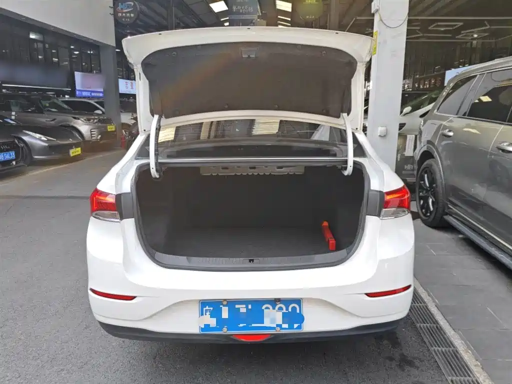 Buick Excelle 2021 Facelift 1.3T Auto Mild Hybrid Progressive фото 19