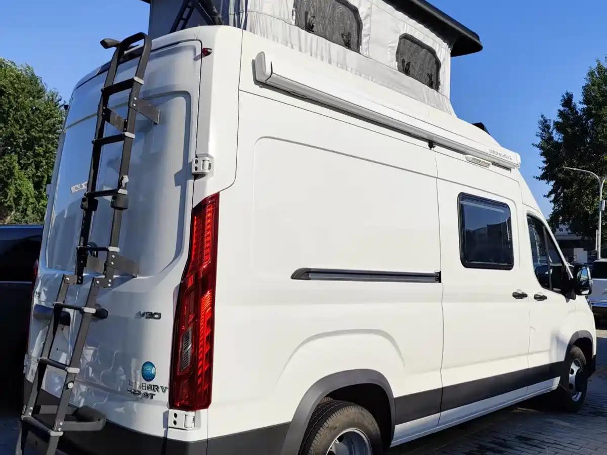 SAIC Maxus MAXUS V90 RV 2023 Model Active Lifestyle фото 24
