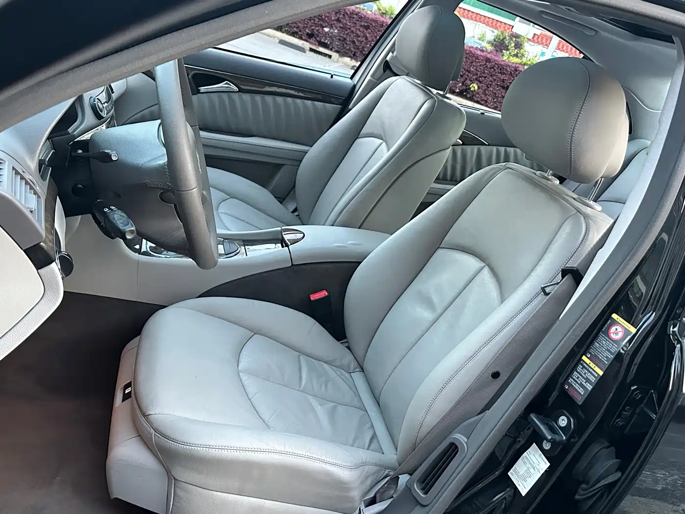 Mercedes-Benz E-Class 2008 Model E 280 Personality Sport Edition фото 28