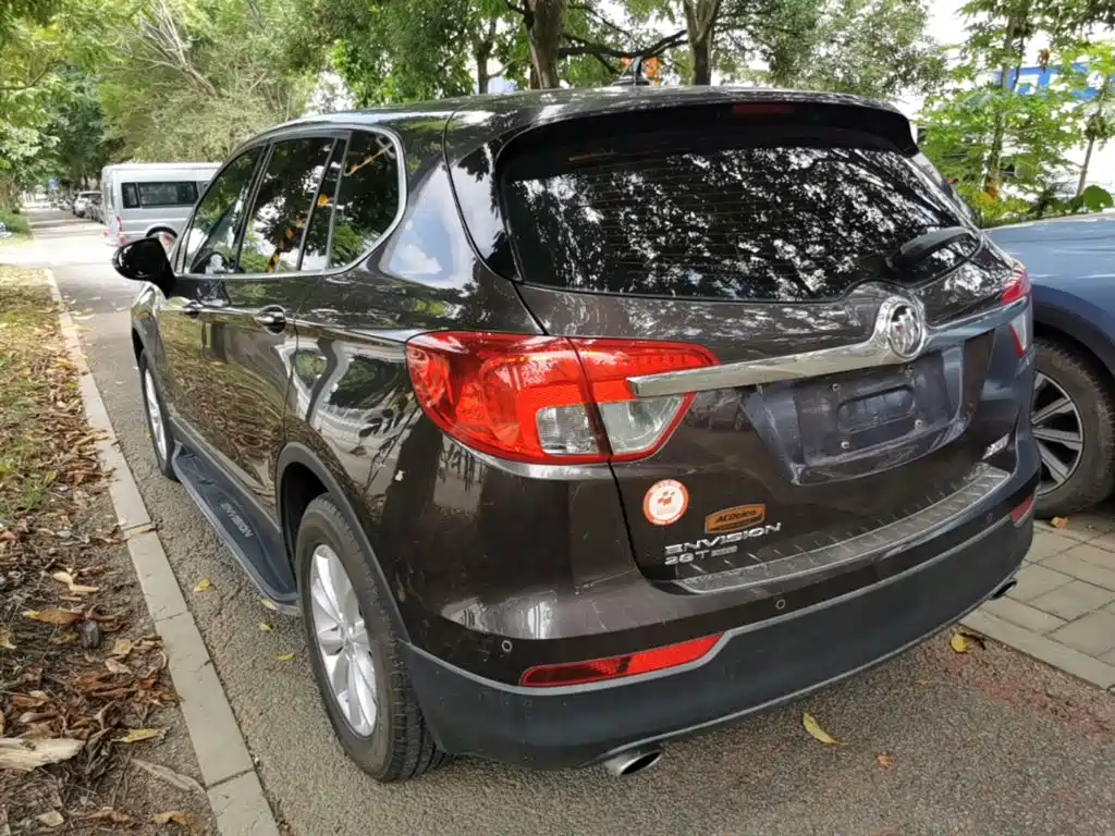 Photo 5 - Buick Envision Plus