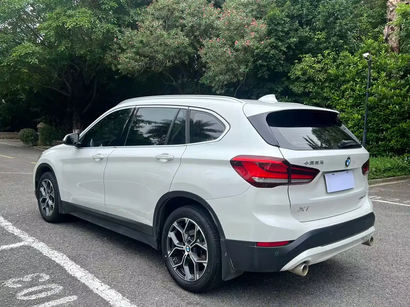 BMW X1 2020 sDrive25Li Leading Model фото 7